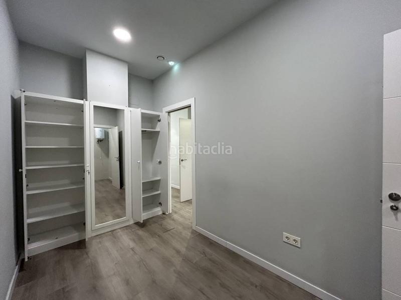 Foto 2515ad43-8b9b-46cd-af01-82f5f674b1b7. Affitto locale commerciale in Parque San Francisco - Uría Oviedo