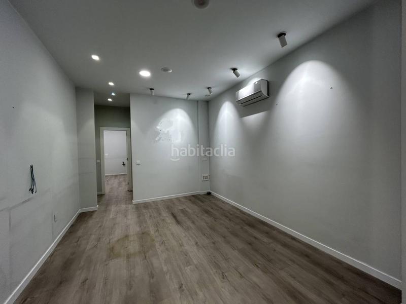 Foto 50c8286a-2ca7-405c-aa44-296eb58f39a1. Affitto locale commerciale in Parque San Francisco - Uría Oviedo