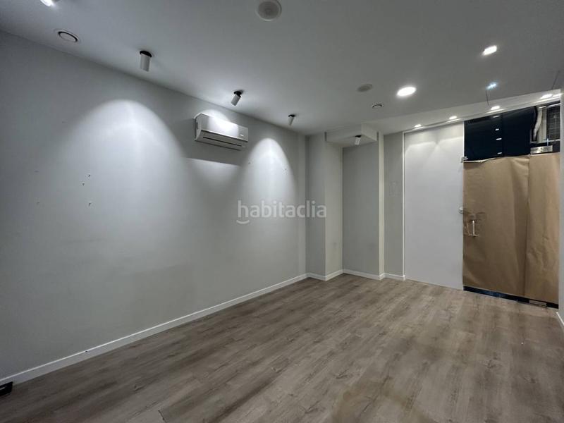 Foto 7b70b942-e287-4b90-90bd-0f2ed9475b7b. Affitto locale commerciale in Parque San Francisco - Uría Oviedo