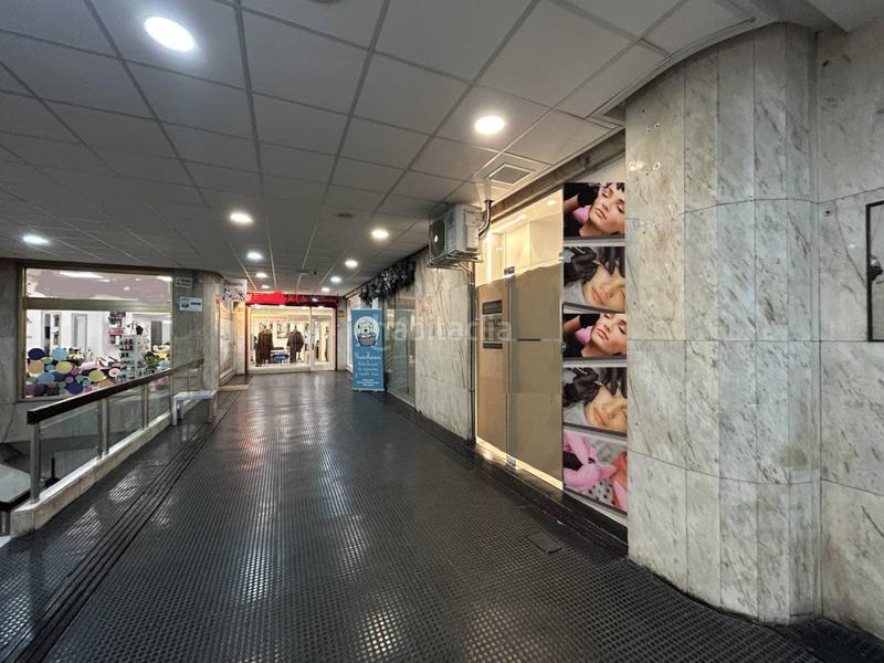 Foto 1b2b6382-aa56-43ba-898d-e24549a21cce. Location local commercial dans Parque San Francisco - Uría Oviedo