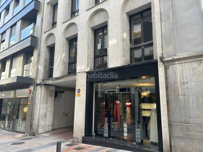 Foto 3dc7fc30-8991-4674-9bc3-c7a64b89c638. Affitto ufficio in Parque San Francisco - Uría Oviedo