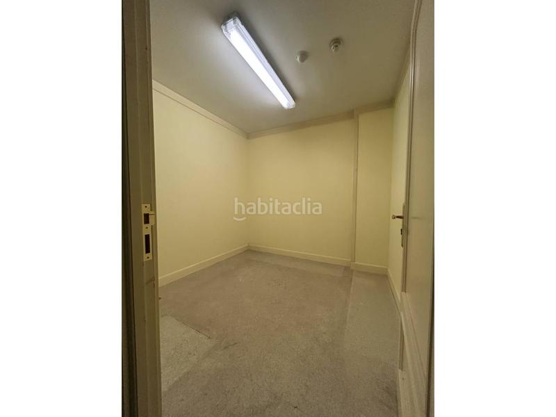 Foto 47b27be3-8220-4755-a4aa-50257634a7e0. Location bureau dans Parque San Francisco - Uría Oviedo