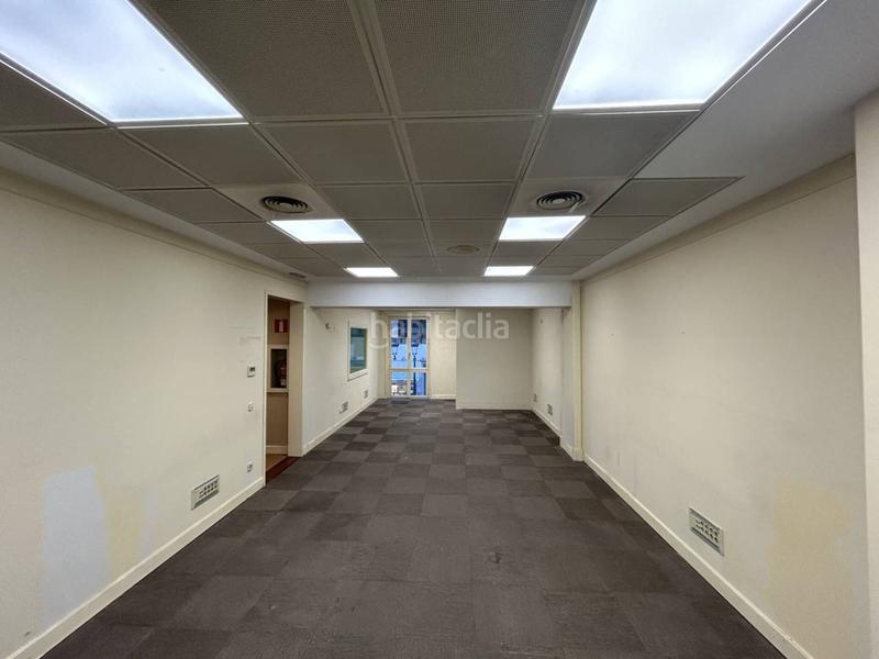 Foto 0197374d-d4fa-4825-a18a-2439be254633. Miete büro in Parque San Francisco - Uría Oviedo