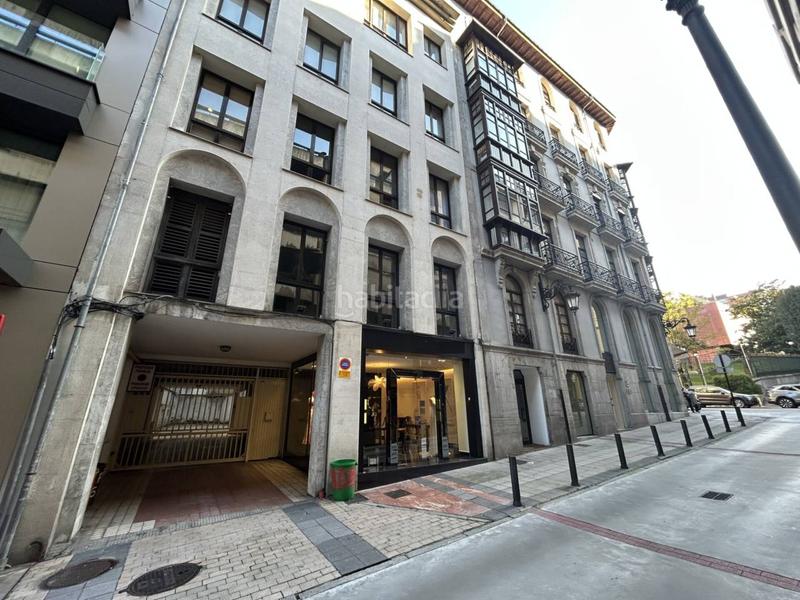 Foto 2742f6cb-2d85-4b36-8851-cc91837f63e2. Miete büro in Parque San Francisco - Uría Oviedo