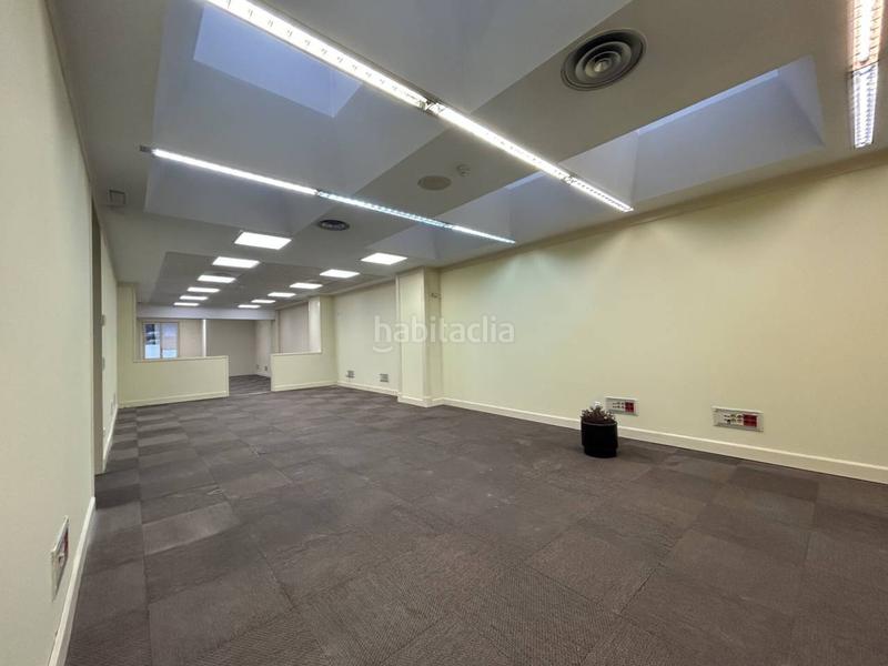 Foto 801081a2-3250-4bb1-bad2-83517e628e0b. Miete büro in Parque San Francisco - Uría Oviedo