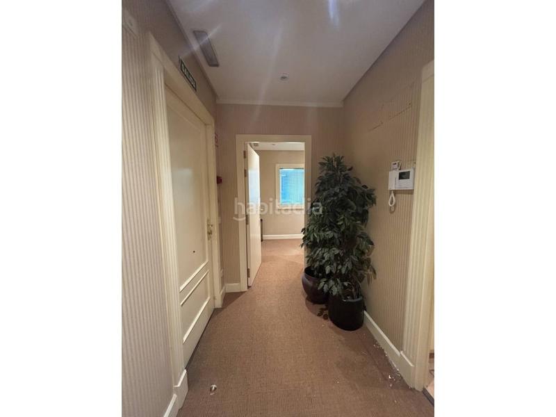 Foto 9836e3c7-b226-4d25-9841-2863ae7d6c16. Miete büro in Parque San Francisco - Uría Oviedo