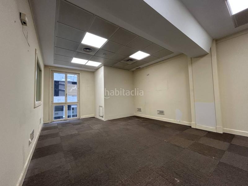 Foto 2ff35503-98aa-431a-84d6-ff1db4f0a82d. Rent office space in Parque San Francisco - Uría Oviedo