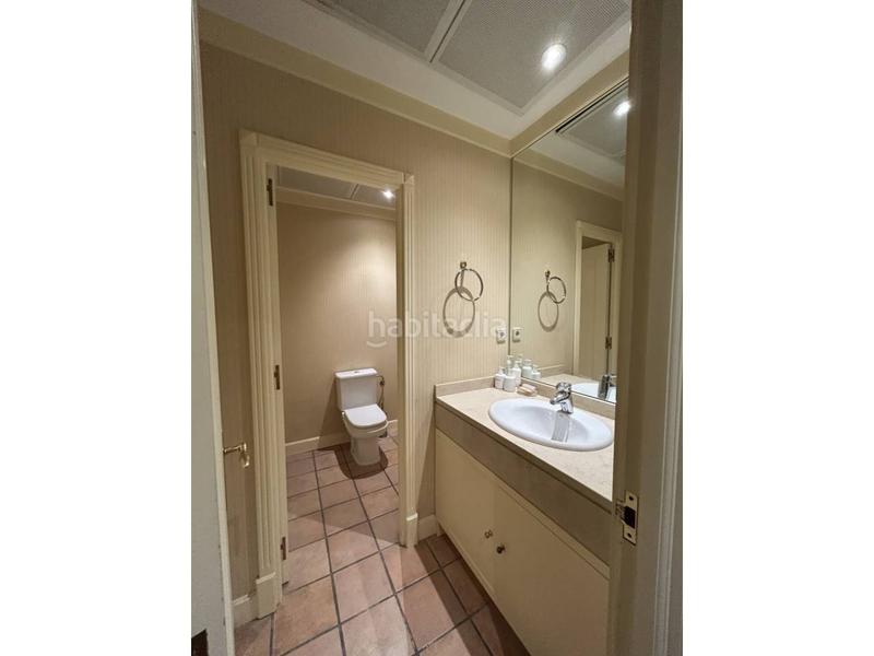 Foto 47cdbb13-5942-4913-88df-638d3ea48097. Rent office space in Parque San Francisco - Uría Oviedo