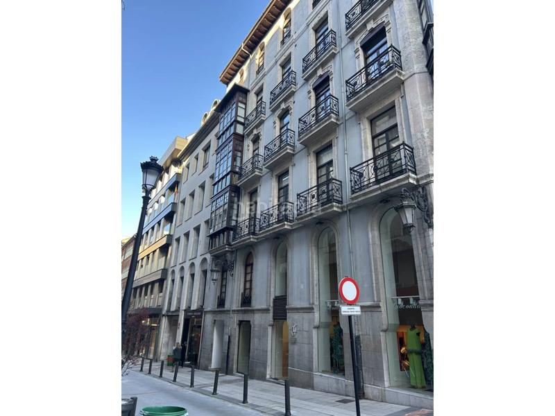 Foto 552d4ce8-31c9-489b-8d38-004a3c93beed. Rent office space in Parque San Francisco - Uría Oviedo