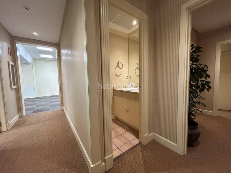 Foto fbe19caa-e7ae-4941-94a2-9a9645441ce7. Rent office space in Parque San Francisco - Uría Oviedo