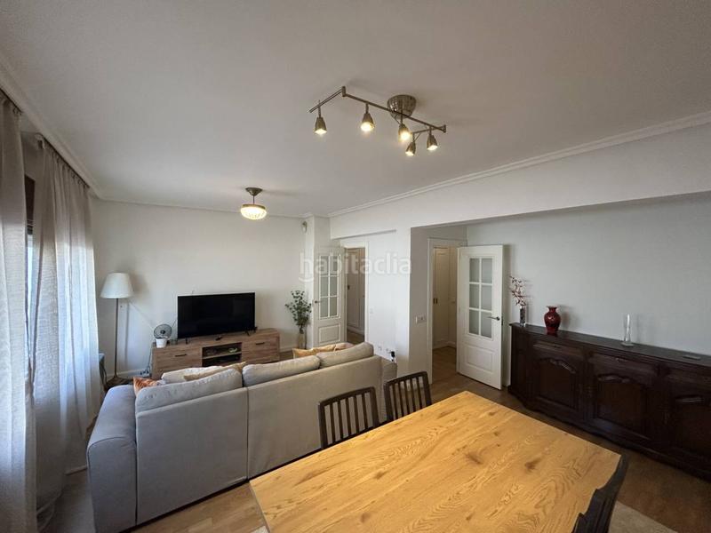 Foto e38049c9-3fa2-42e6-87d8-b3913a77a61c. Appartamento con riscaldamento in Salesas - Foncalada - Campoamor Oviedo
