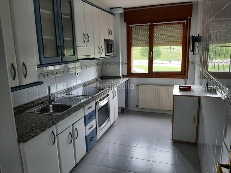 Foto c29d56a8-fe08-4440-9d55-9fb7ba6eb7cd. Piso venta de piso en Las Campas Oviedo