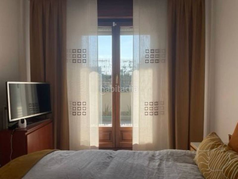 Foto e00e60c2-5961-4c74-b032-4d60812216f7. Àtic amb calefacció aparcament a Huca - La Cadellada Oviedo