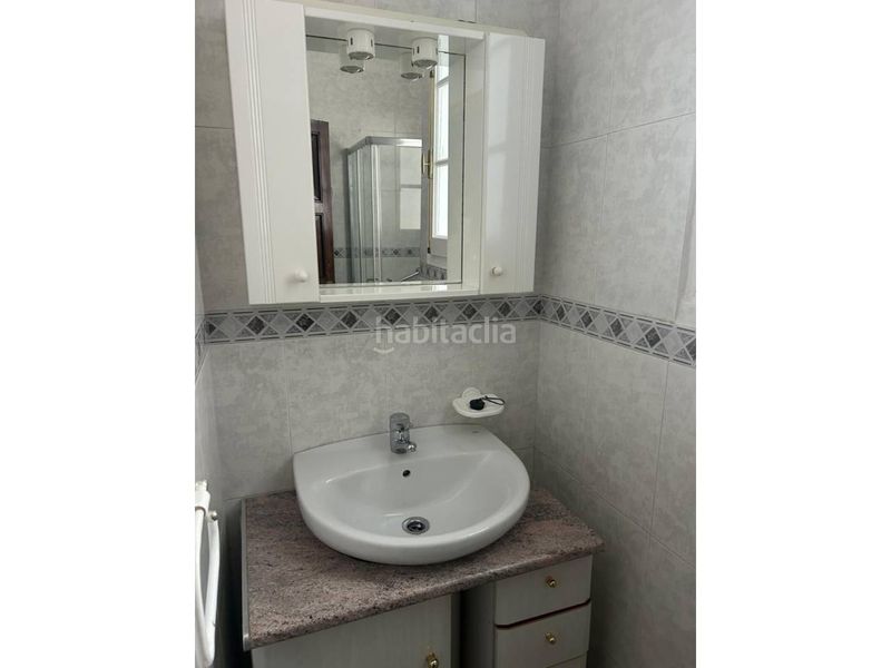Foto d93d2048-f6a3-4d51-ae77-9bf8f8c7c7f3. Alquiler piso  en alquiler temporal en luarca en Valdés