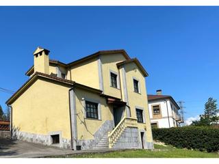 Xalet en San Claudio - Trubia - Las Caldas. Venta de chalet en latores