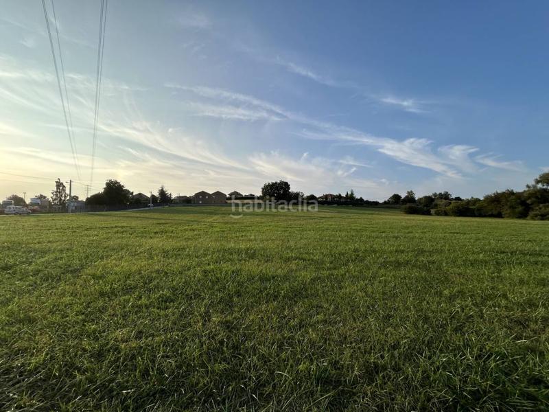 Foto 5bc07694-064b-4093-9f3a-c94cfd68a44c. Terrain résidentiel dans Viella-Granda-Meres Siero