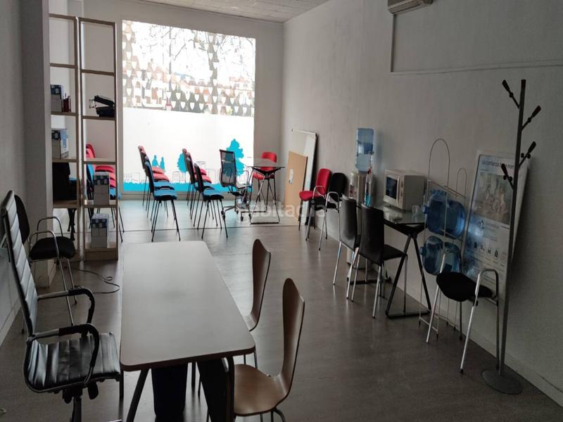 Foto ae204552-ace1-42cb-b5c7-366839f5f2f2. Lloguer local comercial a Ibi