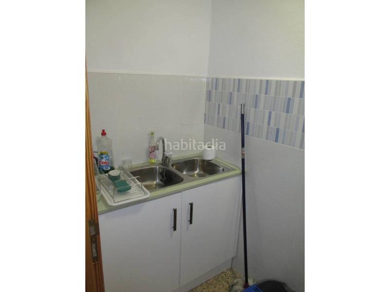 Foto f0ca8f95-41e8-465c-a251-d7d760125cd3. Lloguer local comercial a Ibi