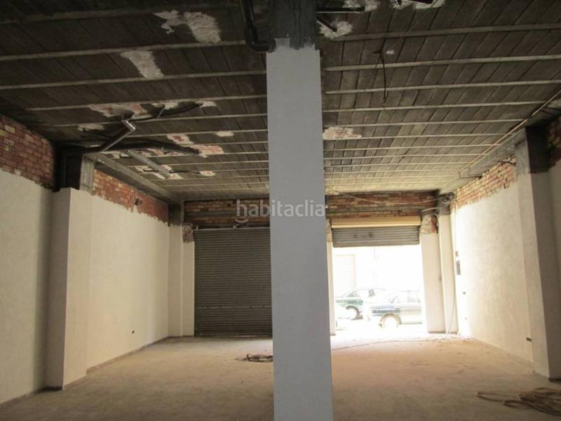 Foto b8c82317-10e2-4f31-a8cb-7aeb4f496381. Lloguer local comercial a Ibi