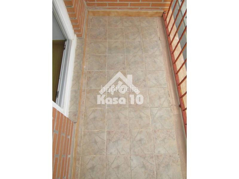Foto f7049ca3-2ed8-4953-b73c-6e77599d25c8. Alquiler piso alquiler de piso en Ibi