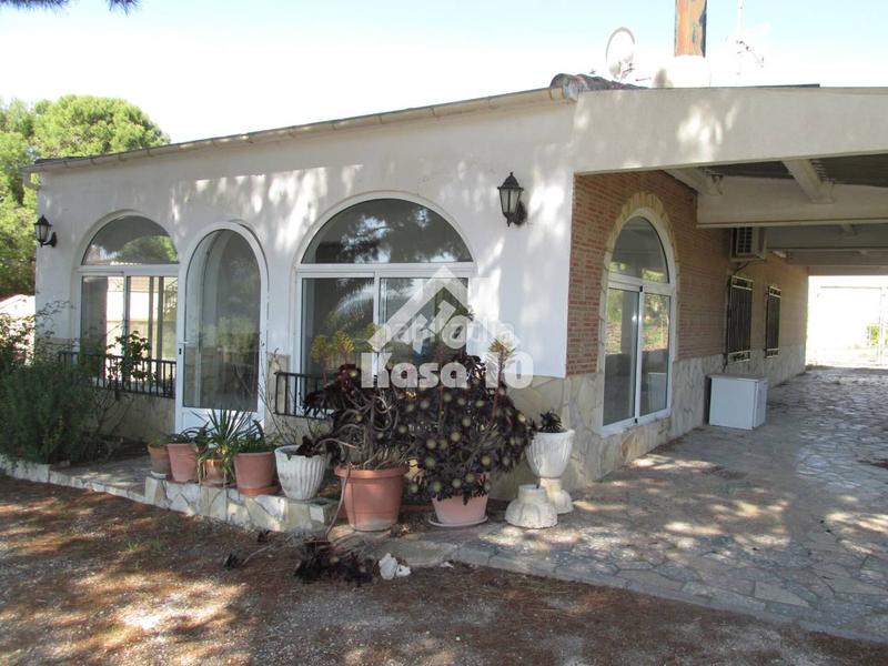 Foto 00d29555-b7b9-42ee-8291-c1a71189974d. Mas avec parking piscine dans Castalla