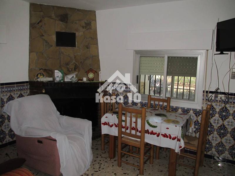 Foto 3412fc5e-e29e-490a-88ac-3b5e381f3381. Mas avec parking piscine dans Castalla