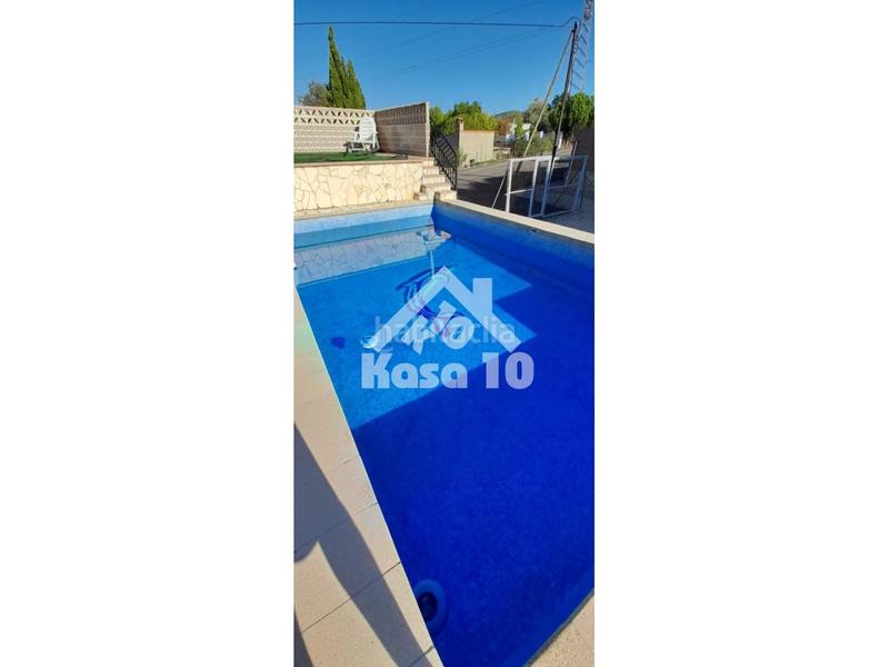 Foto 6eccac1c-4ae4-4f81-a081-81fe4e3652e8. Mas avec parking piscine dans Castalla