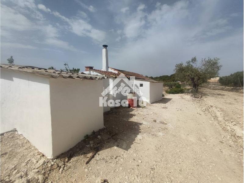 Foto 79a76cd9-5d31-4b83-ba67-5b51a62f56bb. Country house in Ibi