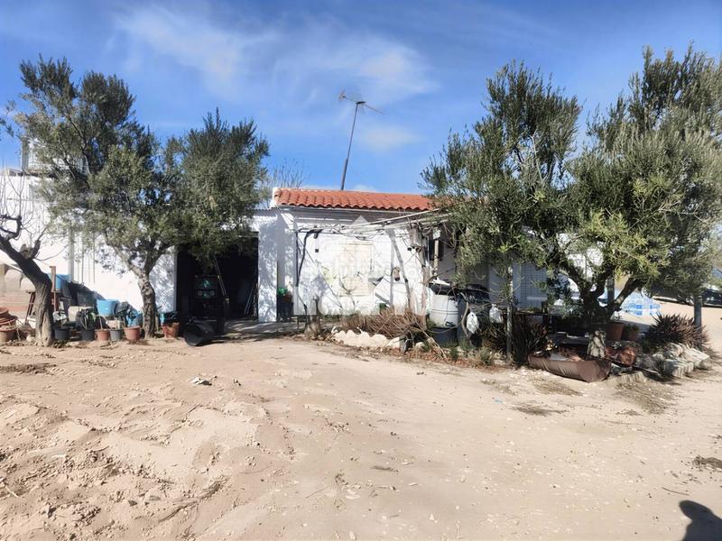 Foto 2b9aa9ae-39ff-44ac-955c-913a3358aa94. Bauernhof mit parking pool in Tibi