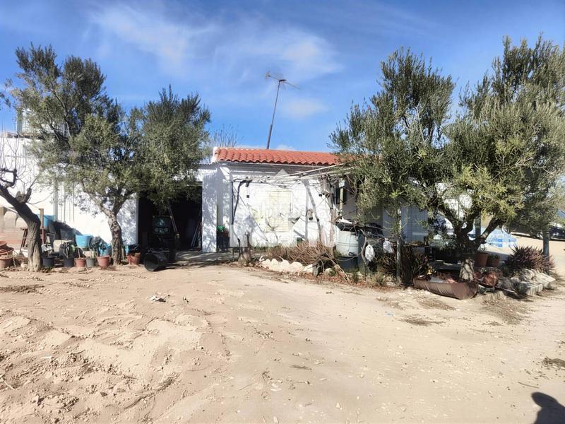 Foto a9d24245-07aa-4c03-a71a-2182994a7635. Bauernhof mit parking pool in Tibi