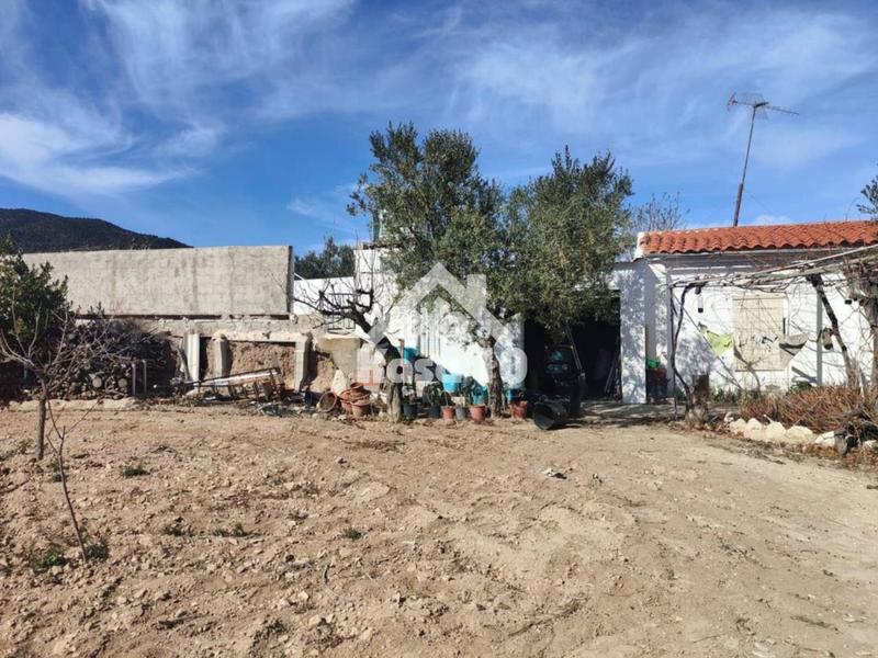 Foto df34e53b-401e-444f-9252-1c101f1f9e54. Bauernhof mit parking pool in Tibi