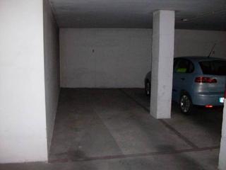 Aparcament cotxe  De europa. Garaje abierto en venta.