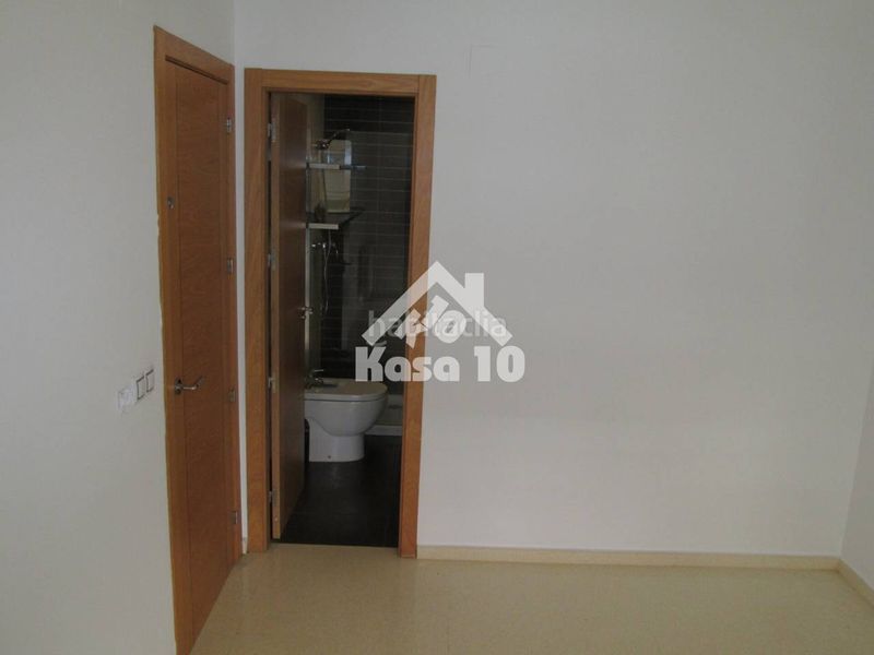 Foto 4f471c35-2c36-4974-8248-3d497a1c5f02. Flat with heating parking in Ibi