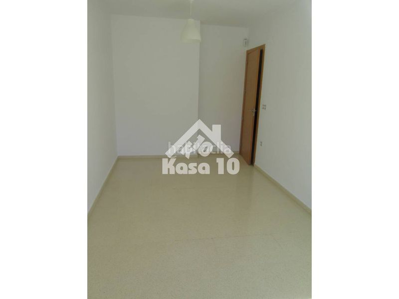 Foto ea9c2f0a-8470-4566-a739-016b9392c3e9. Flat with heating parking in Ibi