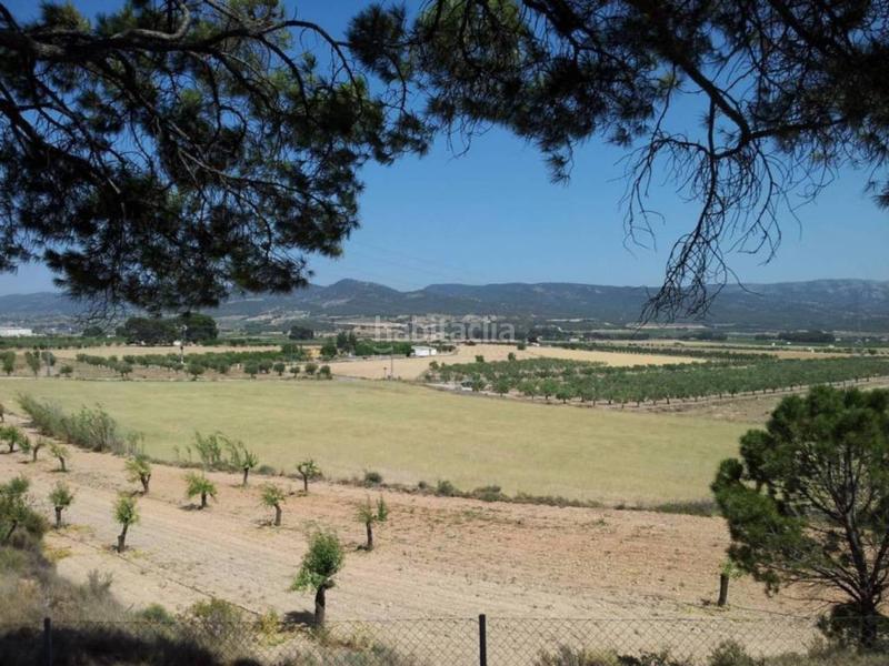 Foto 9eb88296-ea6d-4593-9e22-a42710f4f53a. Finca rústica  en venta en Castalla