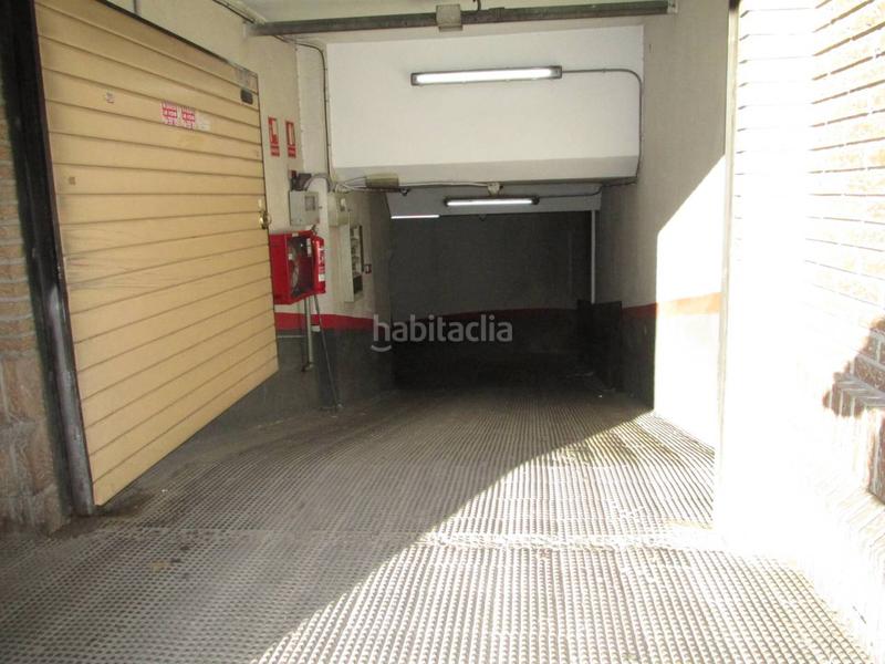 Foto 7358b48b-43e7-4e7e-b72e-2037850ea084. Parking coche venta de garaje en Ibi