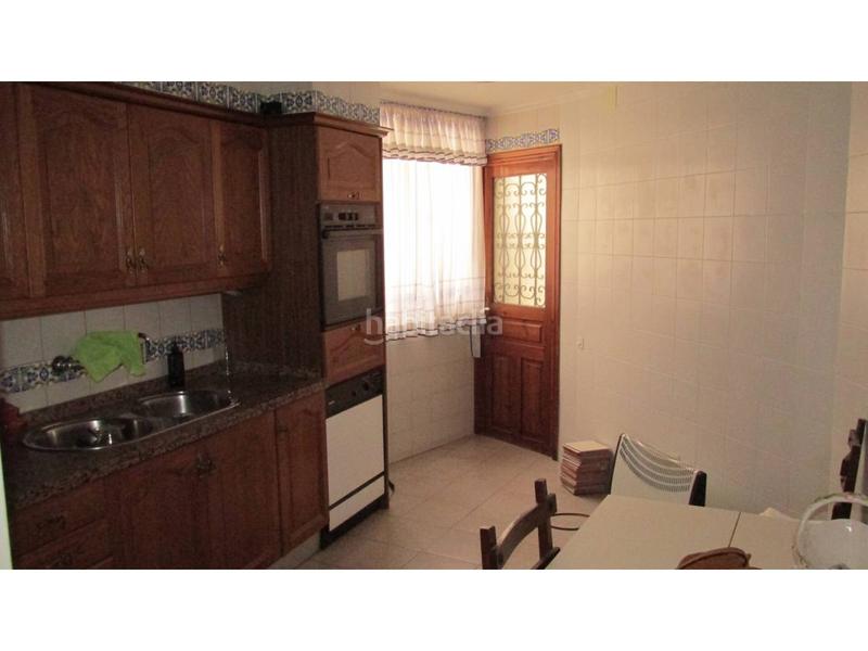 Foto 1270d737-305c-4e40-8f6e-1c4f399f2d27. Casa con riscaldamento parcheggio in Onil