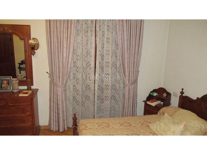 Foto 913ee82e-f92b-4618-9b2d-e4a7d17608b3. Casa con riscaldamento parcheggio in Onil