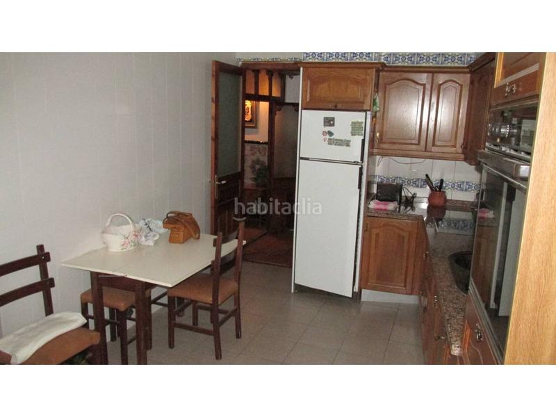 Foto a7de60b1-f5db-4f95-ab22-544c79d82177. Casa con riscaldamento parcheggio in Onil