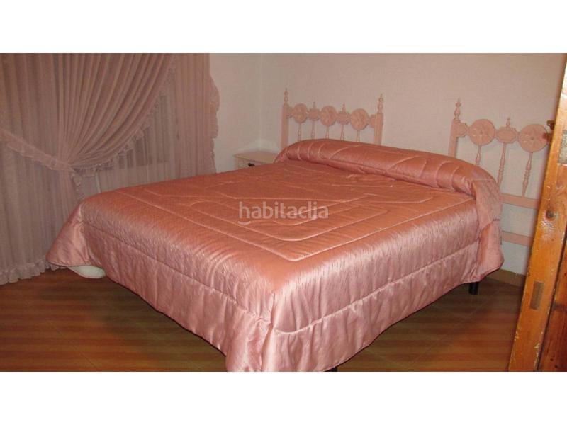 Foto ce78a025-f4d1-4cfb-81c7-315728257f68. Casa con riscaldamento parcheggio in Onil
