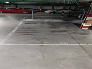 Aparcament cotxe  Médico antonio anguiz. Plaza de garaje en venta