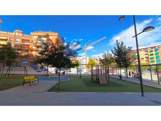 Lloguer Local Comercial  Libertad. Local en alquiler