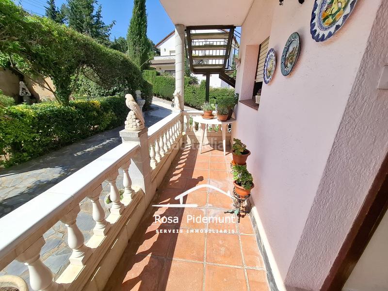 Foto 14145fad-32ec-4a6b-b1ef-8954a0b21057. Casa con camino parcheggio piscina in Aiguaviva Parc Vidreres