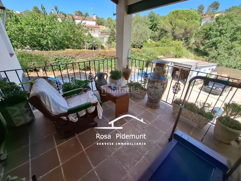 Foto 349d758d-294a-4c93-8e5d-48f44e50649b. Casa con camino parcheggio piscina in Aiguaviva Parc Vidreres