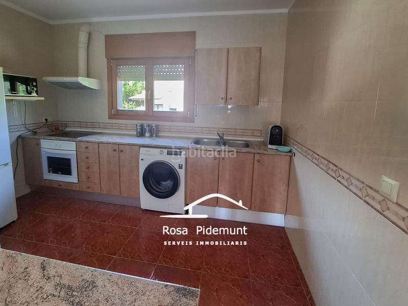 Foto fba6938d-dace-49e6-a519-1165313b9ae2. Casa con camino parcheggio piscina in Aiguaviva Parc Vidreres