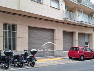 Local Comercial a El Molí-El Rieral. Almacen o local con una altura de 4.65!!!
