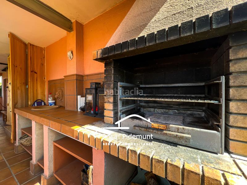 Foto 43949228-29ae-4312-8969-0402c9e204ac. Casa amb xemeneia calefacció aparcament piscina a Tordera