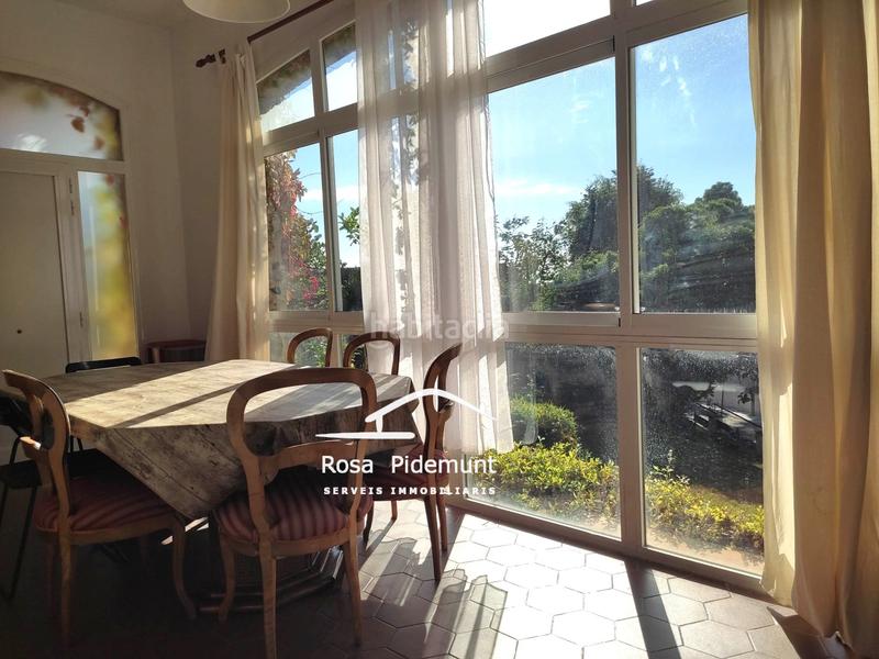 Foto 19bda8b4-c536-4c52-a7d0-c9b794e92449. Chalet with fireplace heating parking pool in Roca Grossa Lloret de Mar