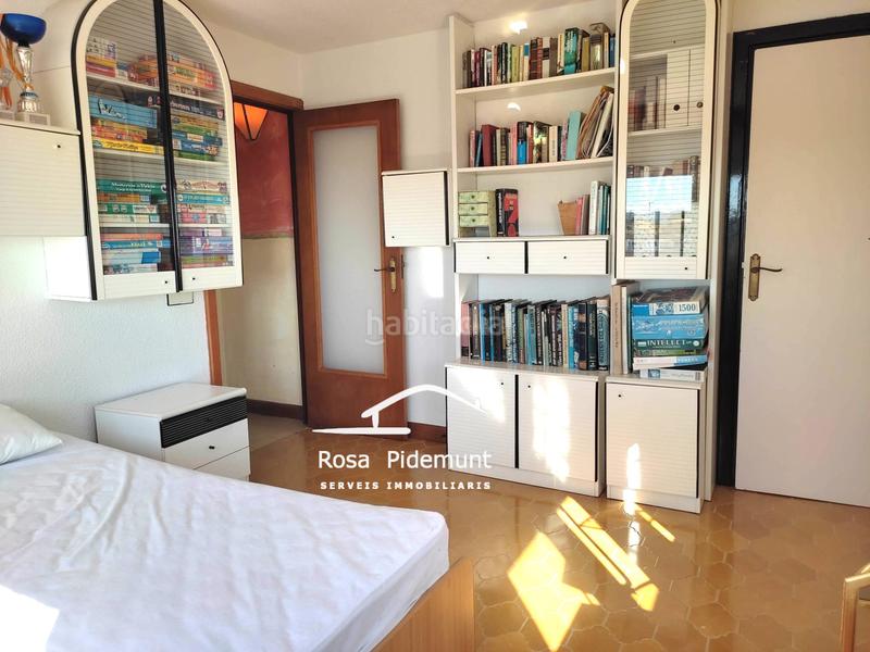 Foto 229b4864-1776-42ed-b47d-6ab39badb7e8. Chalet with fireplace heating parking pool in Roca Grossa Lloret de Mar