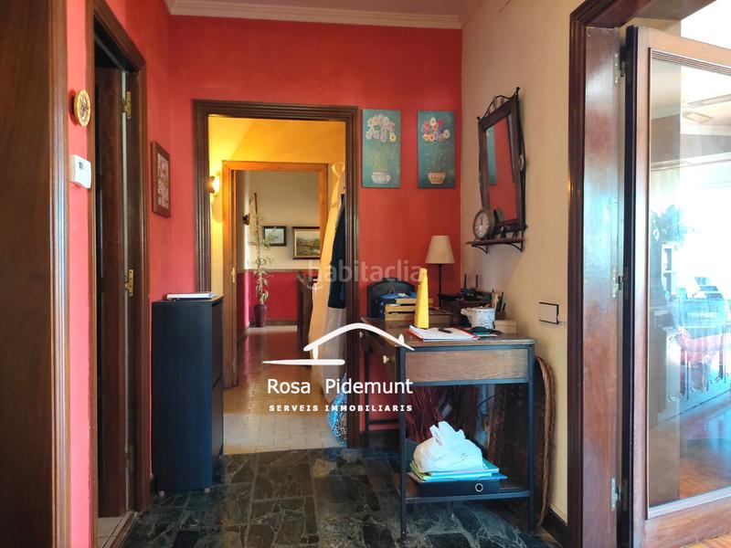 Foto 3ec2545b-d03f-46e8-adcc-7673f521d313. Chalet with fireplace heating parking pool in Roca Grossa Lloret de Mar